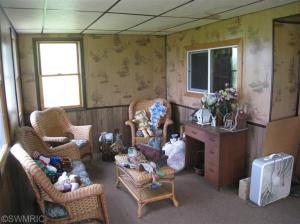 563 9th St, Plainwell, MI 49080 photo 7