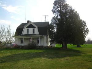 600 E Cannonsville, Stanton, MI 48888 photo 2