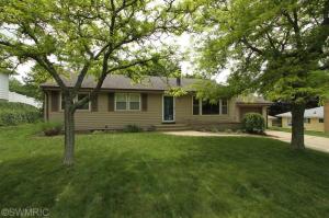 134 Devon, Parchment, MI 49004 photo 1