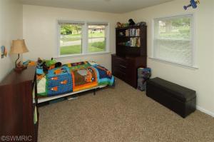 134 Devon, Parchment, MI 49004 photo 10