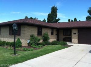3418 Springbrook Ln, Lansing, MI 48917 photo 1
