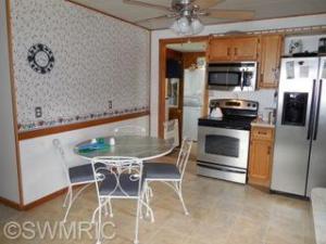 454 Longview Dr, Coldwater, MI 49036 photo 3