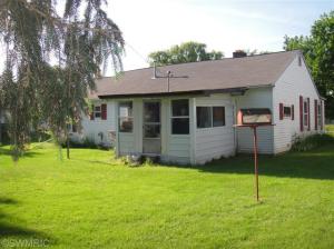 206 Exchange St, Grant, MI 49327 photo 12