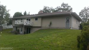 7104 Crestwood Ave, Jenison, MI 49428 photo 3