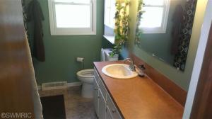 7104 Crestwood Ave, Jenison, MI 49428 photo 7