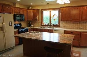 9327 Bailey Dr NE, Ada, MI 49301 photo 10