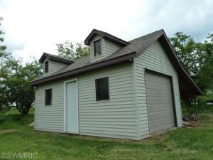 9327 Bailey Dr NE, Ada, MI 49301 photo 12