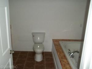 2113 142nd Ave, Dorr, MI 49323 photo 5