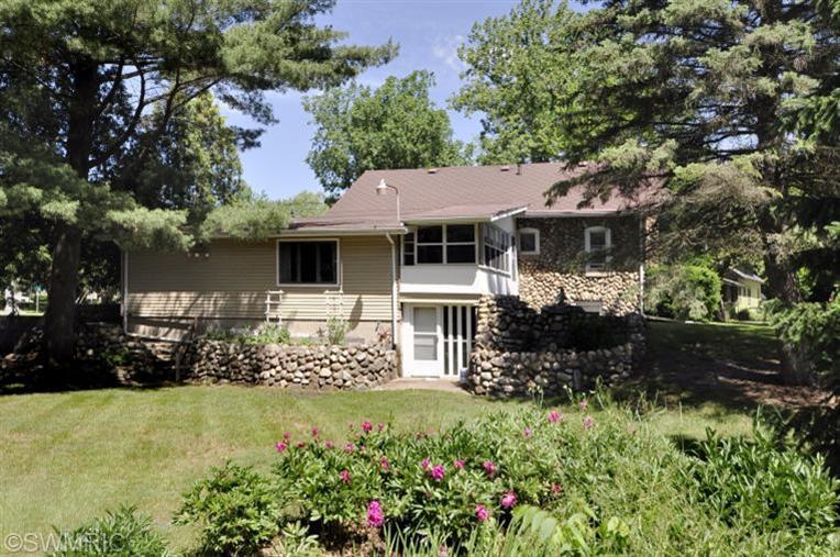 828 E Michigan Ave, Marshall, MI 49068 photo 21