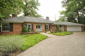 5550 Forest Bend Dr SE, Ada, MI 49301 photo 1
