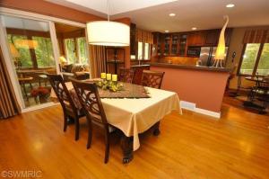 5550 Forest Bend Dr SE, Ada, MI 49301 photo 6