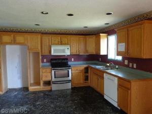 6407 E Baseline Rd, Mount Pleasant, MI 48858 photo 7