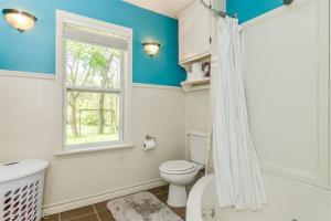 8334 Fulton E, Ada, MI 49301 photo 16