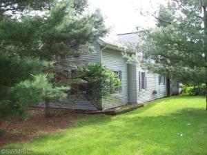 8474 Checker, Scotts, MI 49088 photo 2