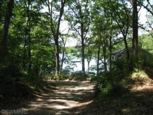 562 Emerald Dr, Newaygo, MI 49337 photo 15