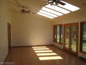 1003 Walnut St, Three Rivers, MI 49093 photo 4