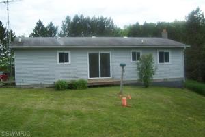 11323 E Fir Rd, Gladwin, MI 48624 photo 2