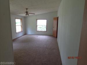 705 Elm St, Marshall, MI 49068 photo 6