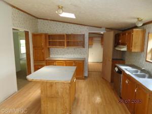 705 Elm St, Marshall, MI 49068 photo 5