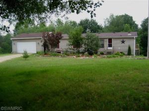 7080 E 76th St, Newaygo, MI 49337 photo 1