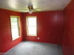 4303 First St, Mcbride, MI 48852 photo 15