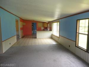 4303 First St, Mcbride, MI 48852 photo 8