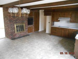 236 Oak Dr, Bronson, MI 49028 photo 3