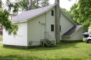 232 E Grn, Olivet, MI 49076 photo 5