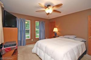 7906 N 43rd St, Augusta, MI 49012 photo 12