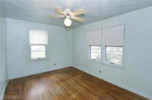 819 Maple St, Three Rivers, MI 49093 photo 10