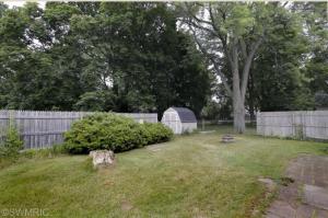 819 Maple St, Three Rivers, MI 49093 photo 17