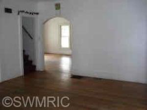 220 Marshall, Coldwater, MI 49036 photo 5
