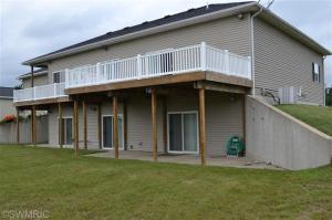 13593 Kane, Plainwell, MI 49080 photo 2