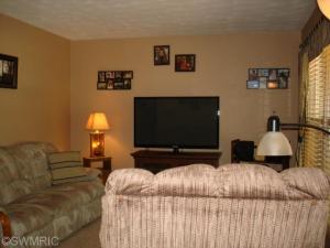 1031 Rose St, Marshall, MI 49068 photo 16
