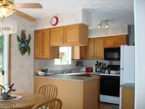1031 Rose St, Marshall, MI 49068 photo 8
