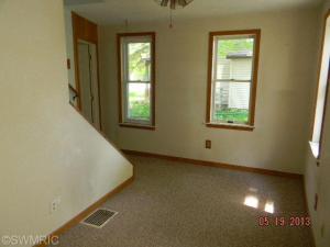 116 E Day St, Stanton, MI 48888 photo 8