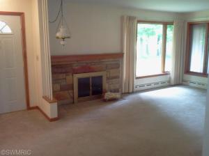 5631 E Riverside, Lyons, MI 48851 photo 3