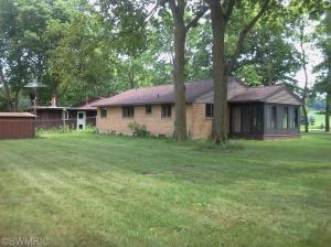 5631 E Riverside, Lyons, MI 48851 photo 2