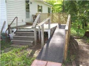 907 Half Moon Dr, Stanton, MI 48888 photo 8
