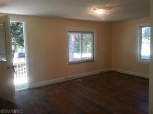 1742 E G Ave, Parchment, MI 49004 photo 6