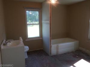 1742 E G Ave, Parchment, MI 49004 photo 5