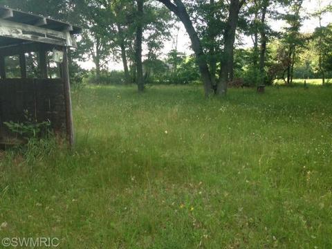 1849 S Sumac, White Cloud, MI 49349 photo 5