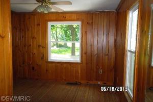 157 W 1st Ave, Plainwell, MI 49080 photo 6