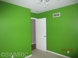 347 8th St, Plainwell, MI 49080 photo 6