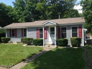 204 Cherry St, Schoolcraft, MI 49087 photo 1