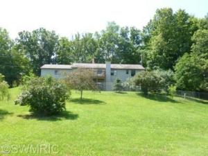 12933 E D Ave, Augusta, MI 49012 photo 2
