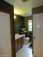 1348 Centennial Ct, Plainwell, MI 49080 photo 12