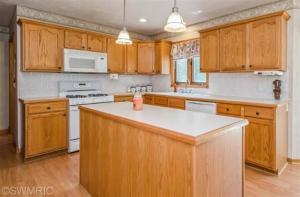 4360 Tracy Trl, Dorr, MI 49323 photo 10