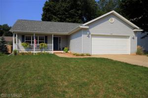 1207 Comstock Dr, Marshall, MI 49068 photo 1