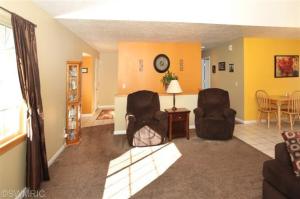 172 14th St, Plainwell, MI 49080 photo 4